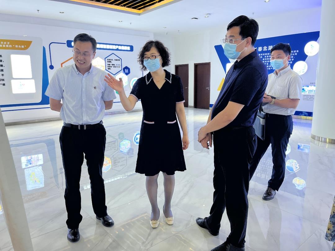 長春市科協(xié)副主席王立伍、長春市委組織部人才工作處處長崔巖一行調研中科吉林科技產(chǎn)業(yè)創(chuàng)新平臺